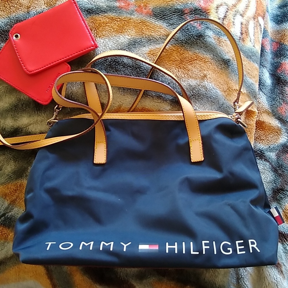 Tommy Hilfiger purse with pocket mirror